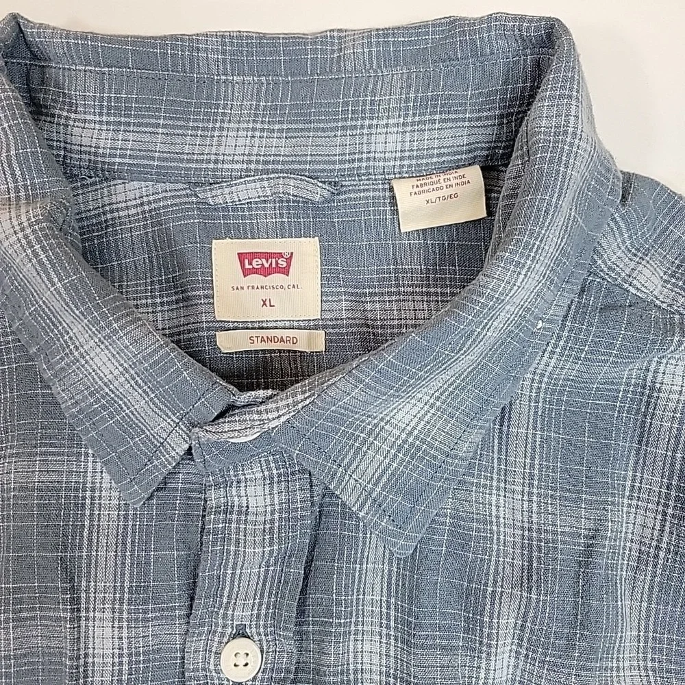 Levi's Shirt Men's Sz XL Blue Short Sleeve Cotton Casual Trendy Comfy Preppy